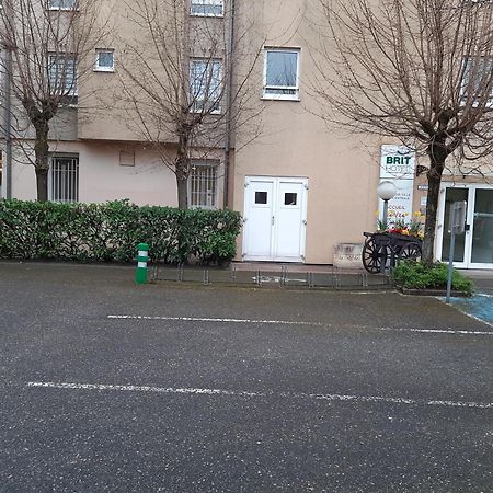 Brit Hotel Mulhouse Centre Buitenkant foto