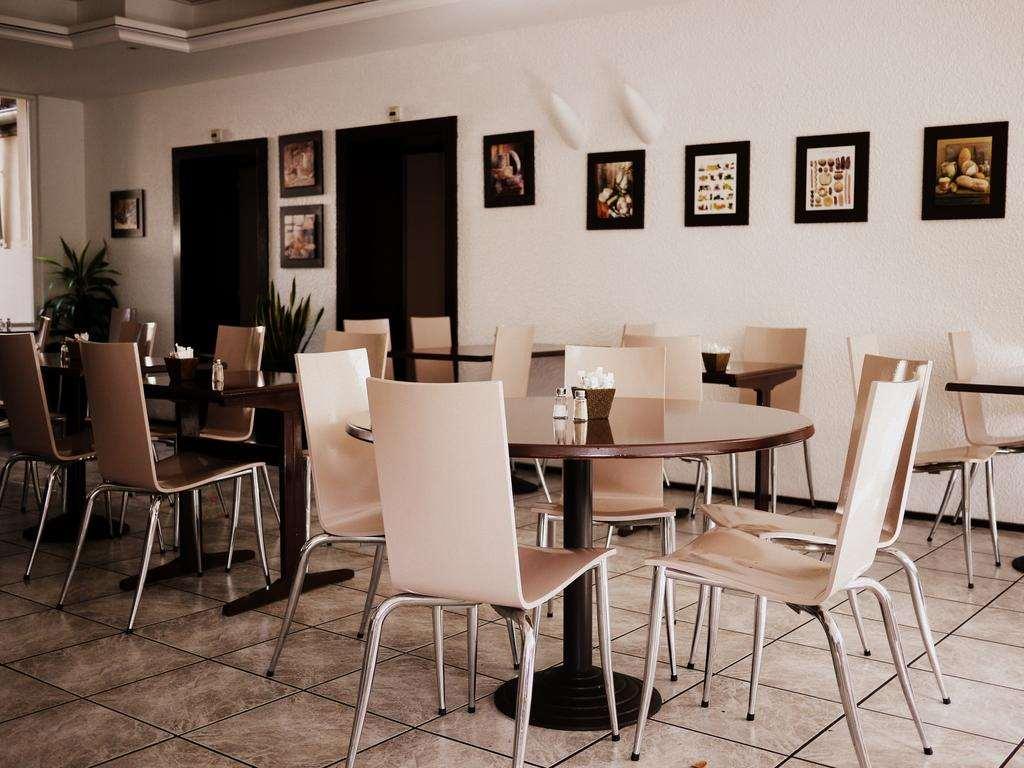 Brit Hotel Mulhouse Centre Restaurant foto